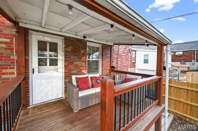 $260,000 | 9292 Fayette Avenue, St. Louis, MO 63123