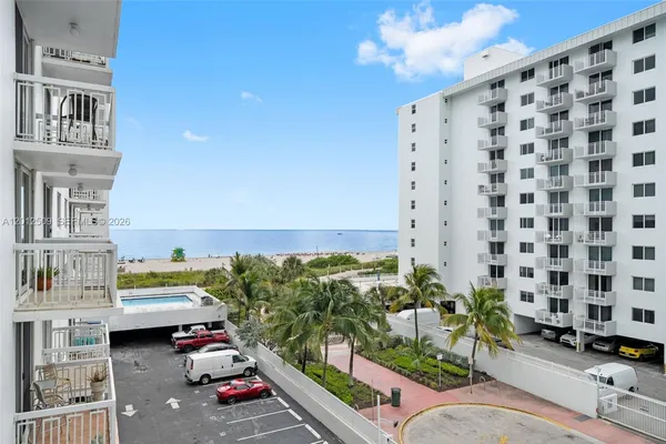 $3,000 | 401 Ocean Drive, Unit 509, Miami Beach, FL 33139