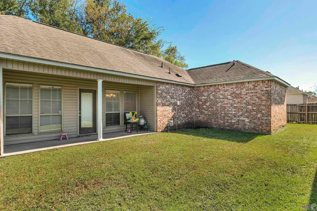 $232,000 | 15084 Banff Court, Baton Rouge, LA 70819