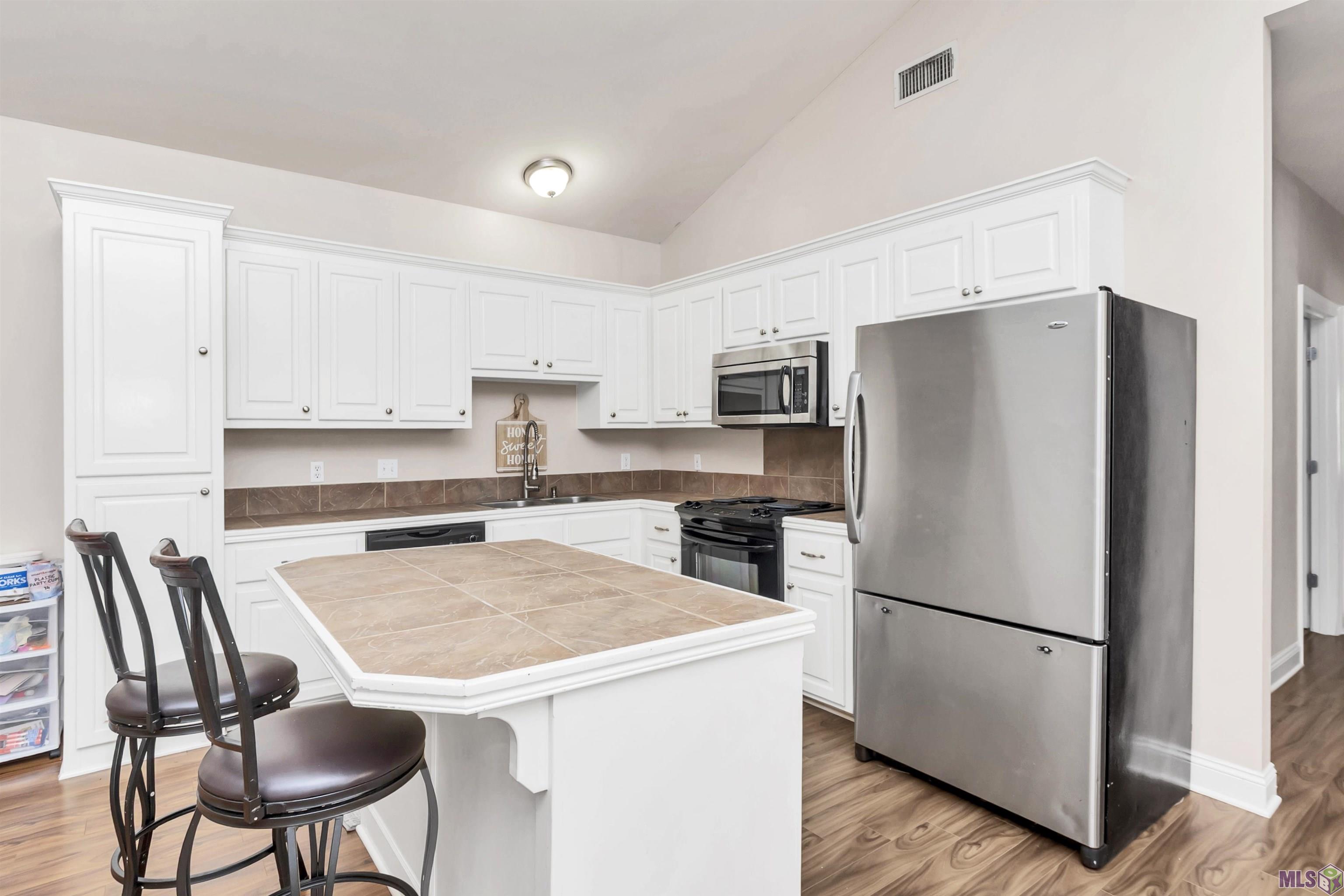 15084 Banff Court Baton Rouge, LA 70819 - Photo 5 of 11