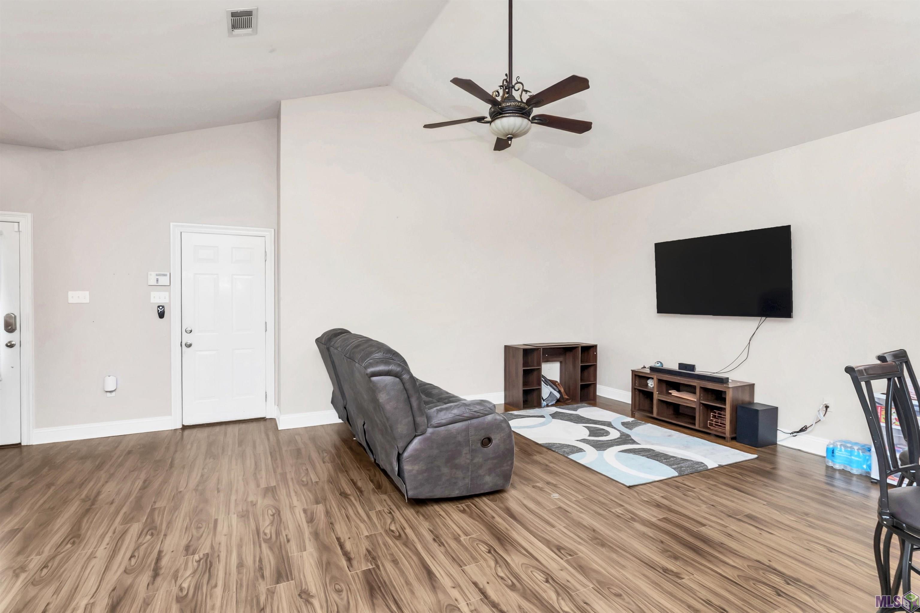 15084 Banff Court Baton Rouge, LA 70819 - Photo 8 of 11