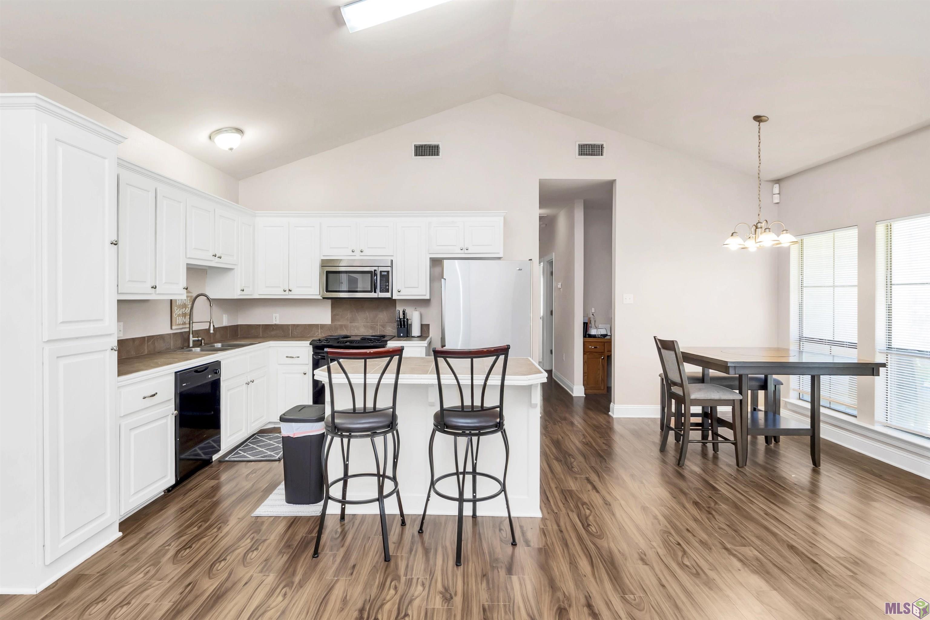 15084 Banff Court Baton Rouge, LA 70819 - Photo 9 of 11