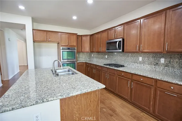 $824,500 | 31801 Oak Wood Circle, Yucaipa, CA 92399