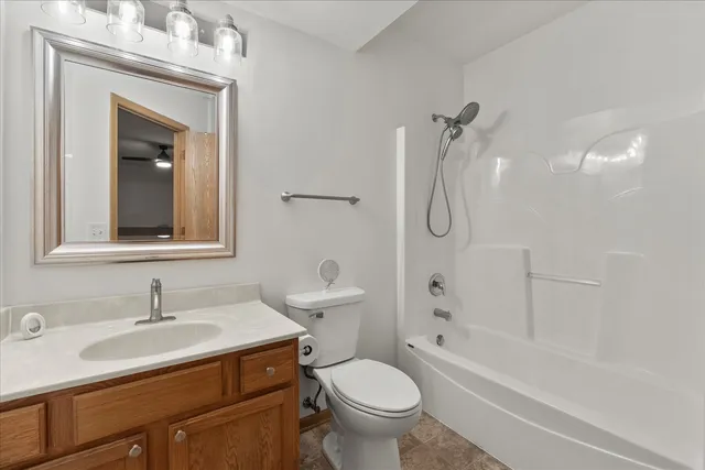 $389,750 | 1306 Bassett Drive, Joliet, IL 60431