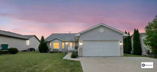 $389,750 | 1306 Bassett Drive, Joliet, IL 60431