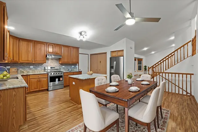 $389,750 | 1306 Bassett Drive, Joliet, IL 60431