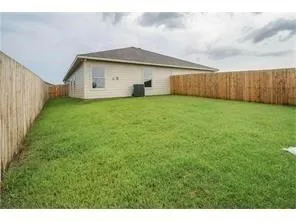 $1,650 | 473 Canvas Court, Crowley, TX 76036
