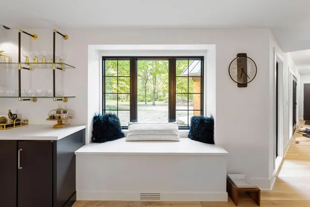 $3,700,000 | 582 Campbell Road, Saugatuck, MI 49453