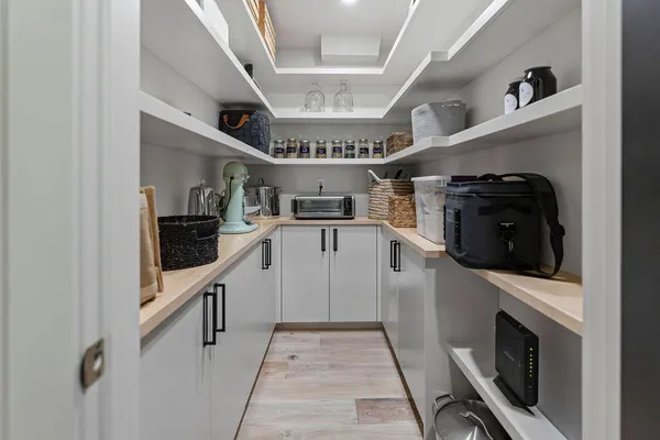 $3,295,000 | 582 Campbell Road, Saugatuck, MI 49453