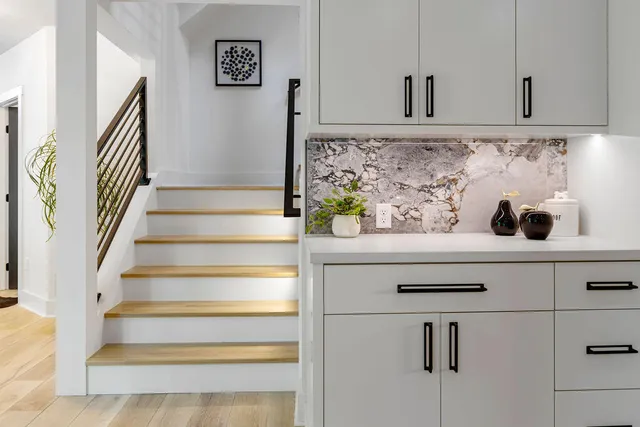 $3,700,000 | 582 Campbell Road, Saugatuck, MI 49453