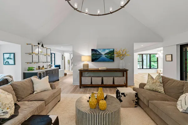 $3,295,000 | 582 Campbell Road, Saugatuck, MI 49453