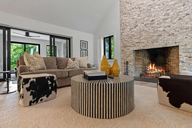 $3,700,000 | 582 Campbell Road, Saugatuck, MI 49453