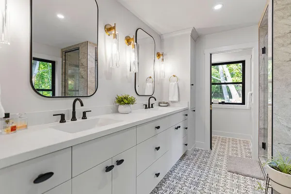 $3,295,000 | 582 Campbell Road, Saugatuck, MI 49453