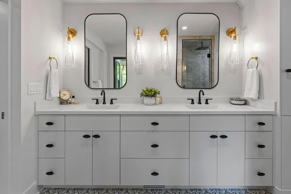 $3,295,000 | 582 Campbell Road, Saugatuck, MI 49453