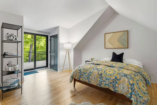 $3,295,000 | 582 Campbell Road, Saugatuck, MI 49453