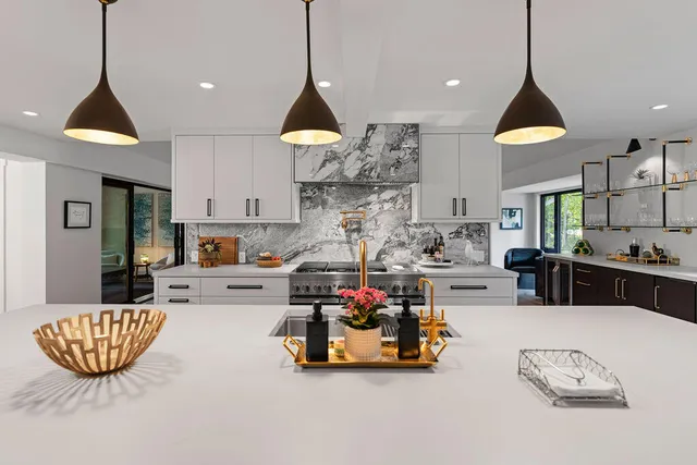 $3,700,000 | 582 Campbell Road, Saugatuck, MI 49453