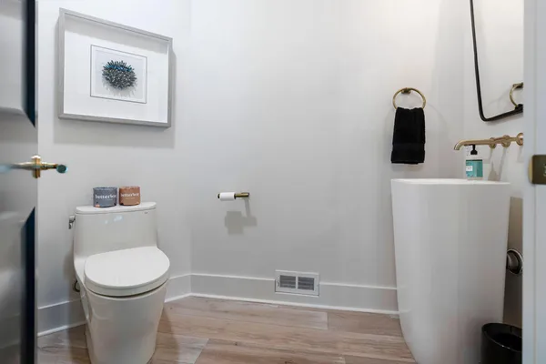 $3,295,000 | 582 Campbell Road, Saugatuck, MI 49453