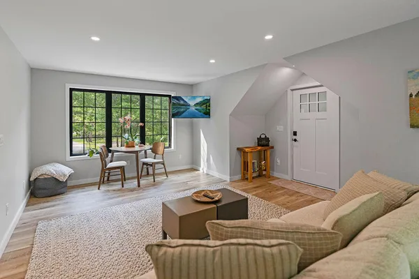 $3,295,000 | 582 Campbell Road, Saugatuck, MI 49453