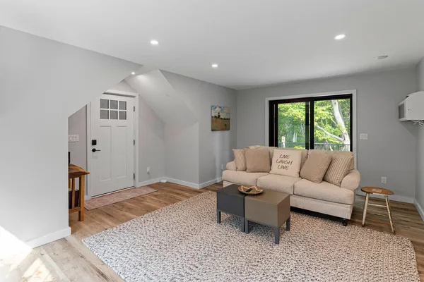 $3,295,000 | 582 Campbell Road, Saugatuck, MI 49453