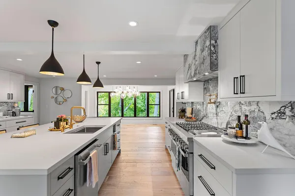 $3,295,000 | 582 Campbell Road, Saugatuck, MI 49453