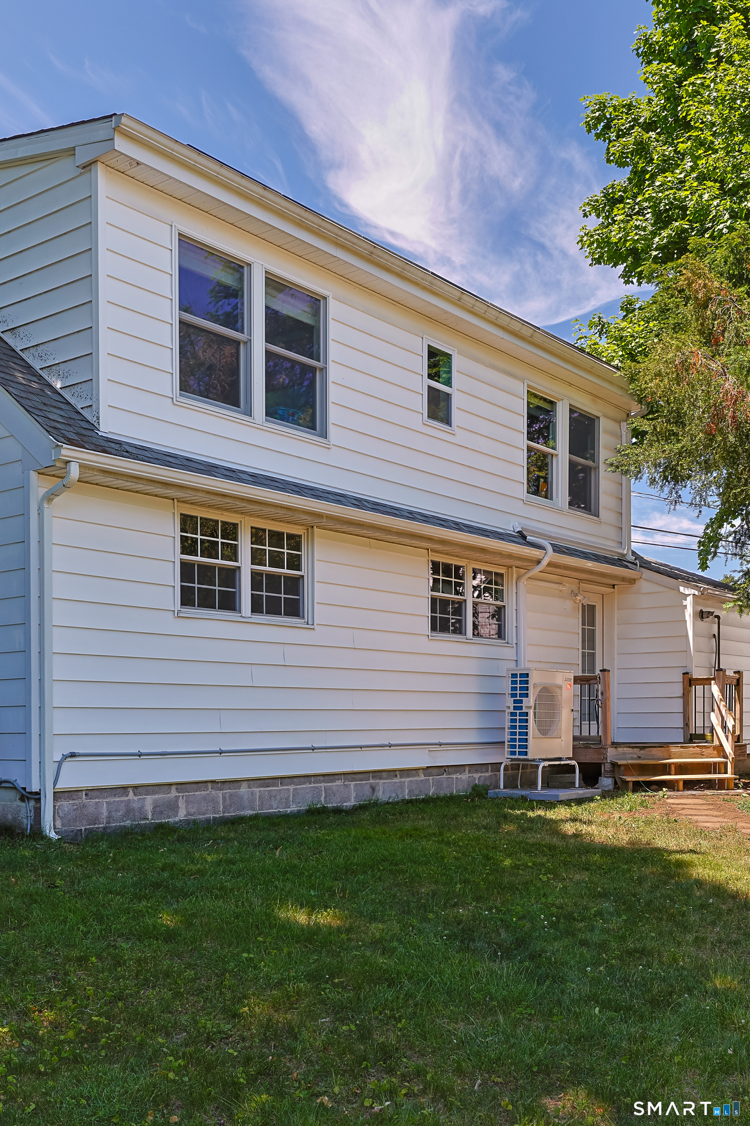 94 Mathews Street Stamford, CT 06902 - Photo 33 of 39