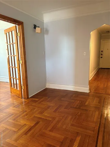 $389,000 | 5005 43rd Avenue, Unit 5H | Woodside