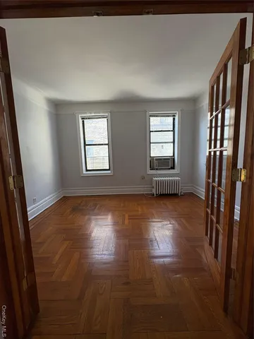 $389,000 | 5005 43rd Avenue, Unit 5H | Woodside