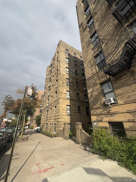 5005 43rd Avenue, Unit 5H Queens, NY 11377 - Photo 6 of 23 View of apartment building / complex