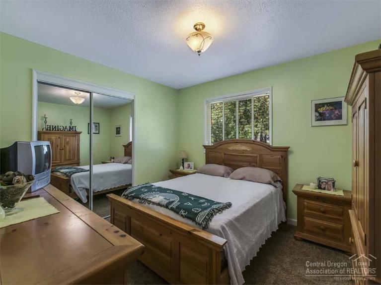 63500 Deschutes Market Road Bend, OR 97701 - Photo 11 of 25 Additional Photo
