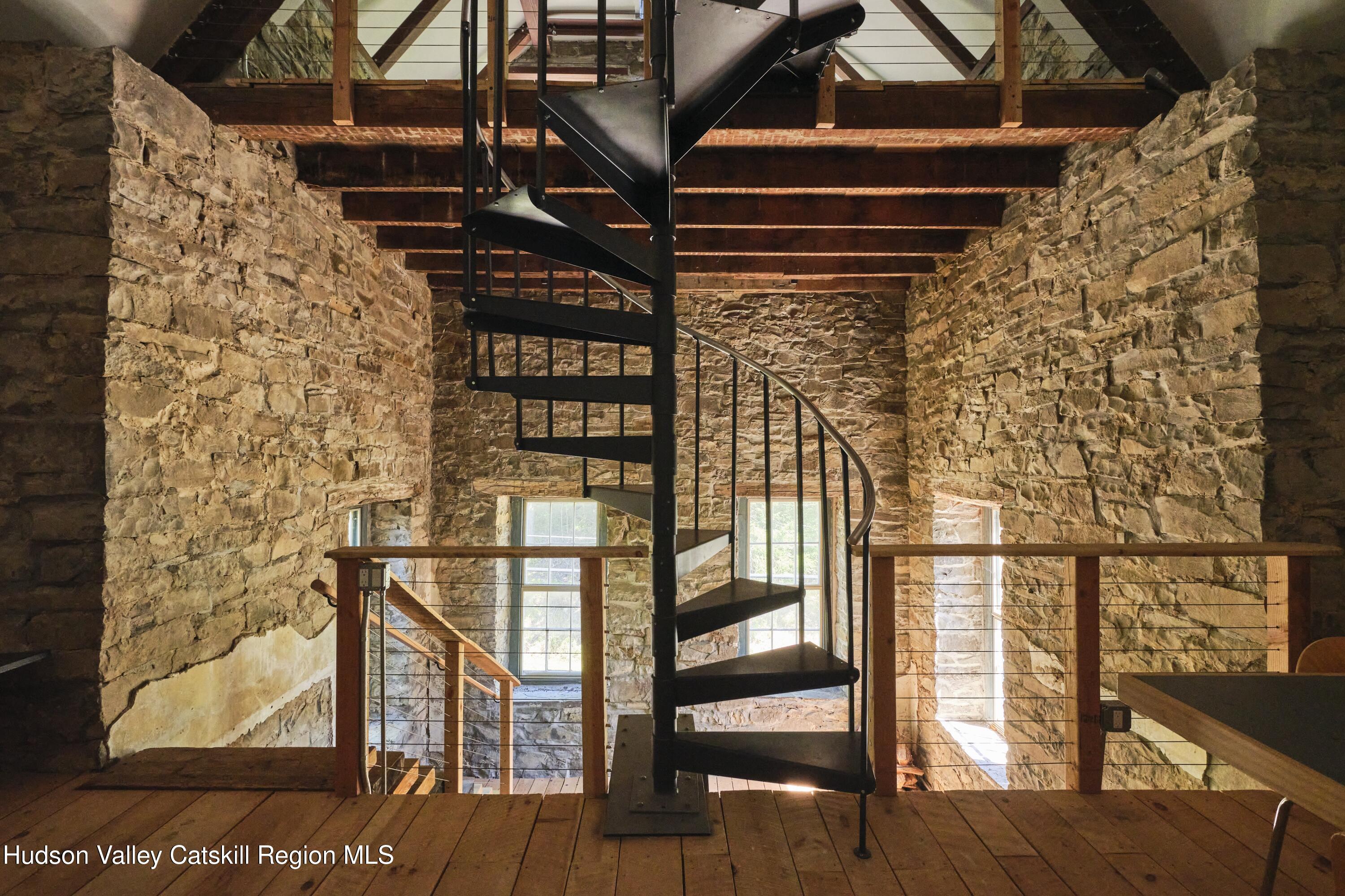 1883 Highway 213 Rifton, NY 12471 - Photo 40 of 50 a view of entryway