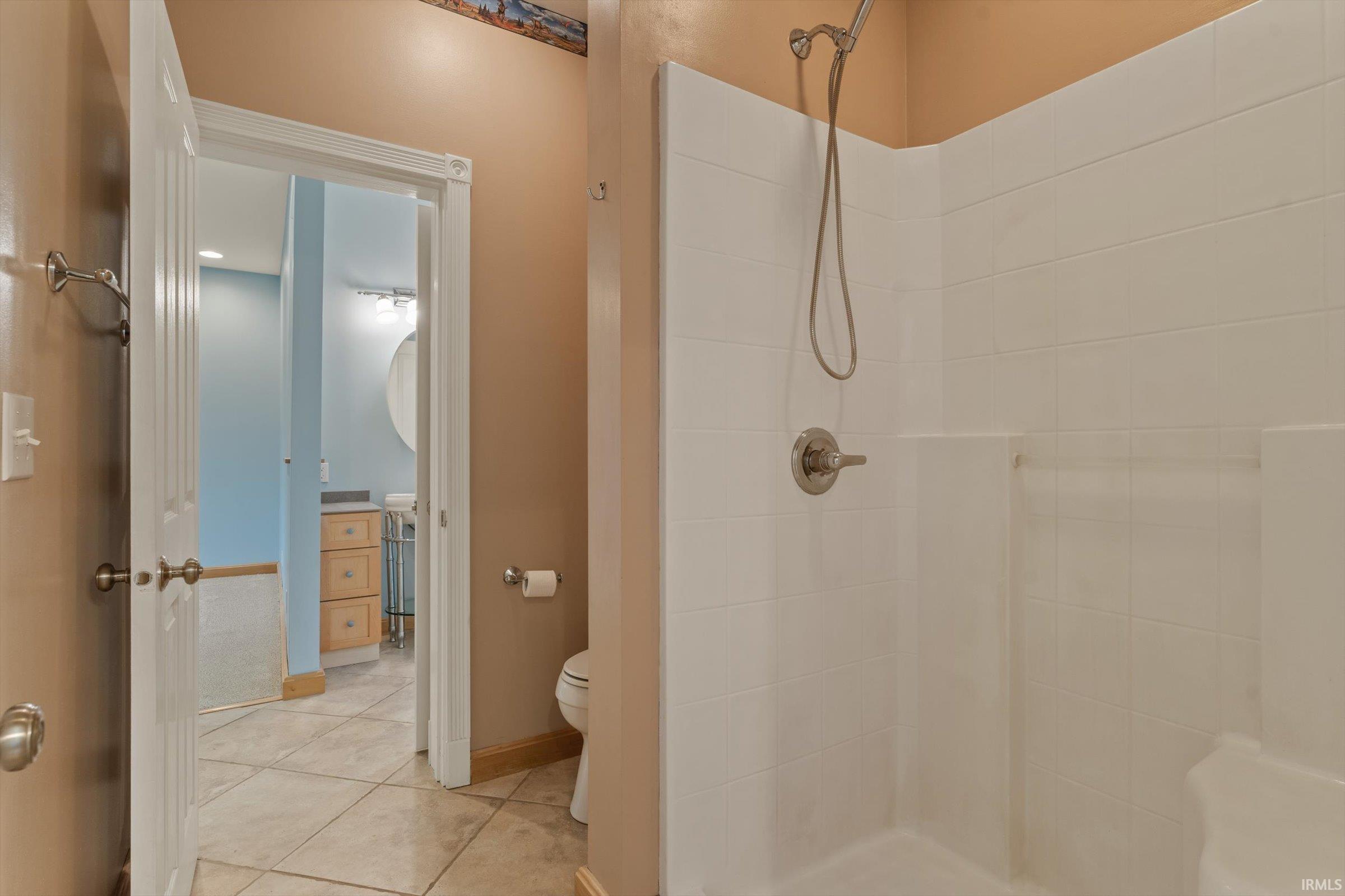 7692 North Emery Road Rolling Prairie, IN 46371 - Photo 8 of 36