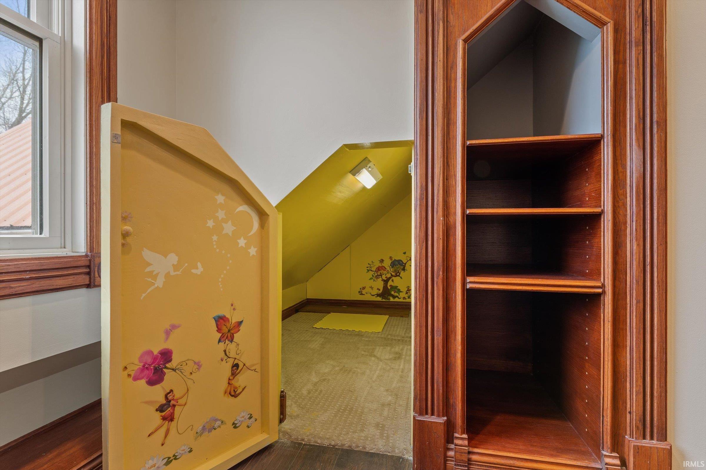 7692 North Emery Road Rolling Prairie, IN 46371 - Photo 10 of 36