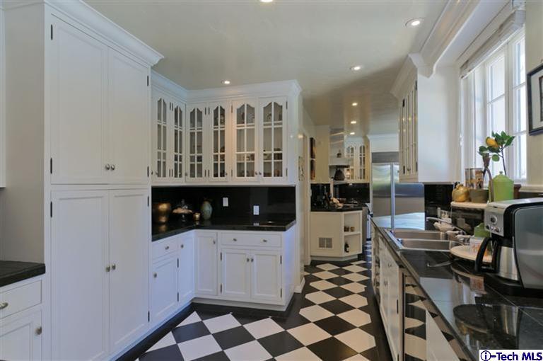 Undisclosed Address Pasadena, CA 91105 - Photo 14 of 56 Additional Photo