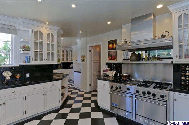 Undisclosed Address Pasadena, CA 91105 - Photo 15 of 56 Additional Photo