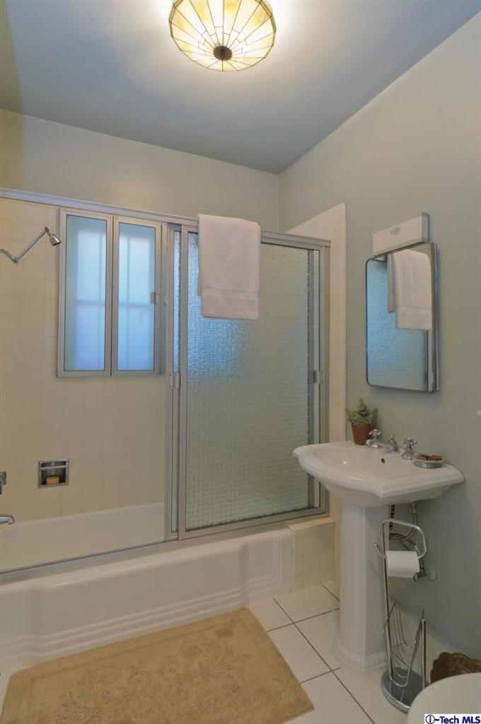 Undisclosed Address Pasadena, CA 91105 - Photo 19 of 56 Additional Photo