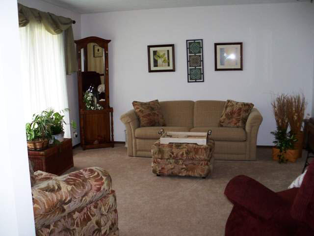 2512 West Royerton Road Muncie, IN 47303 - Photo 10 of 11 Gallery Image 10