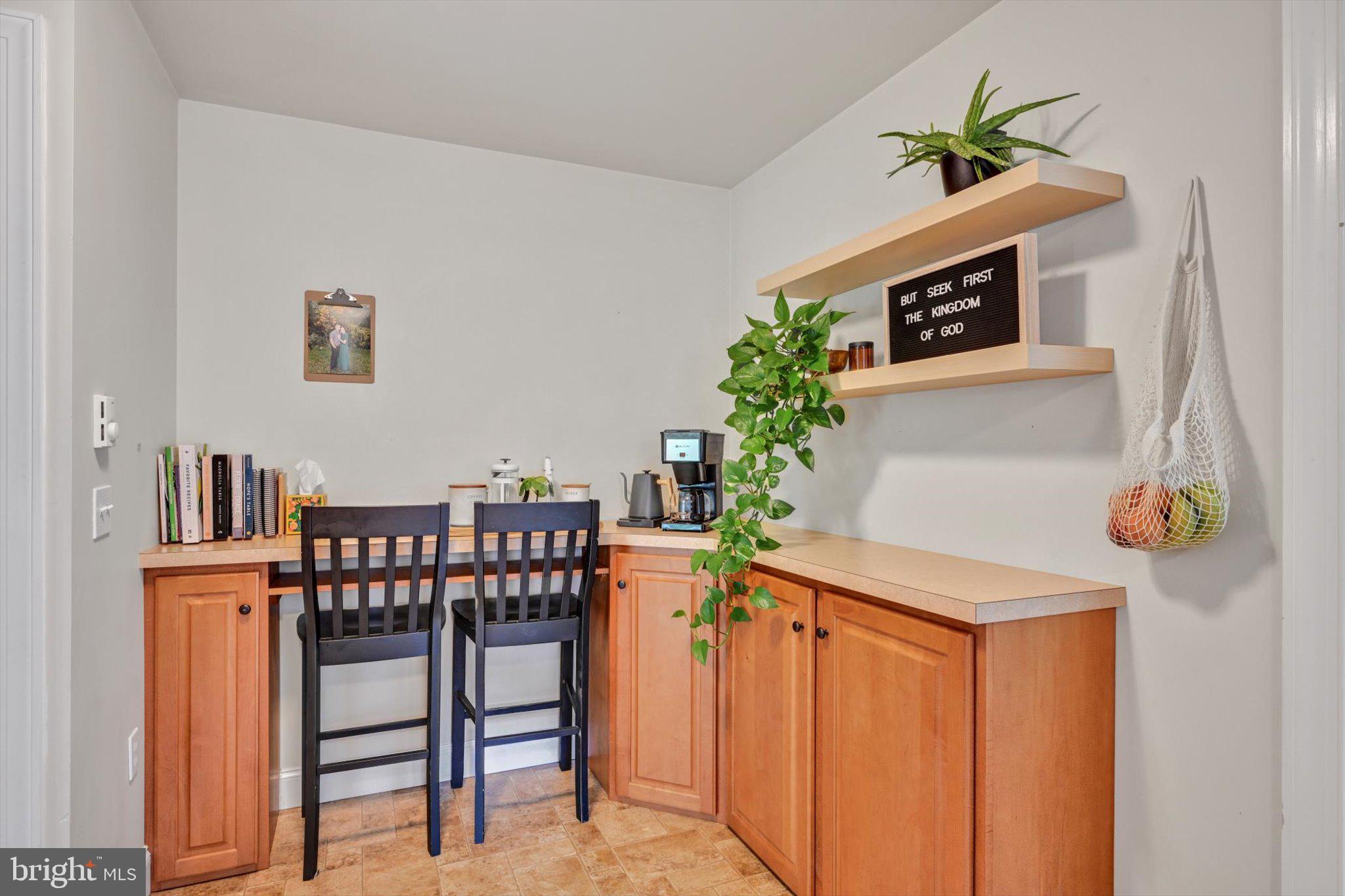 259 North Reamstown Road Denver, PA 17517 - Photo 6 of 29 Gallery Image 6