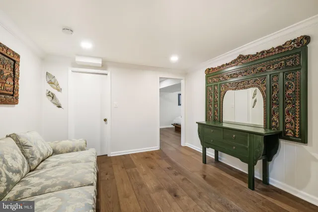 $1,188,000 | 10104 Colebrook Avenue, Potomac, MD 20854