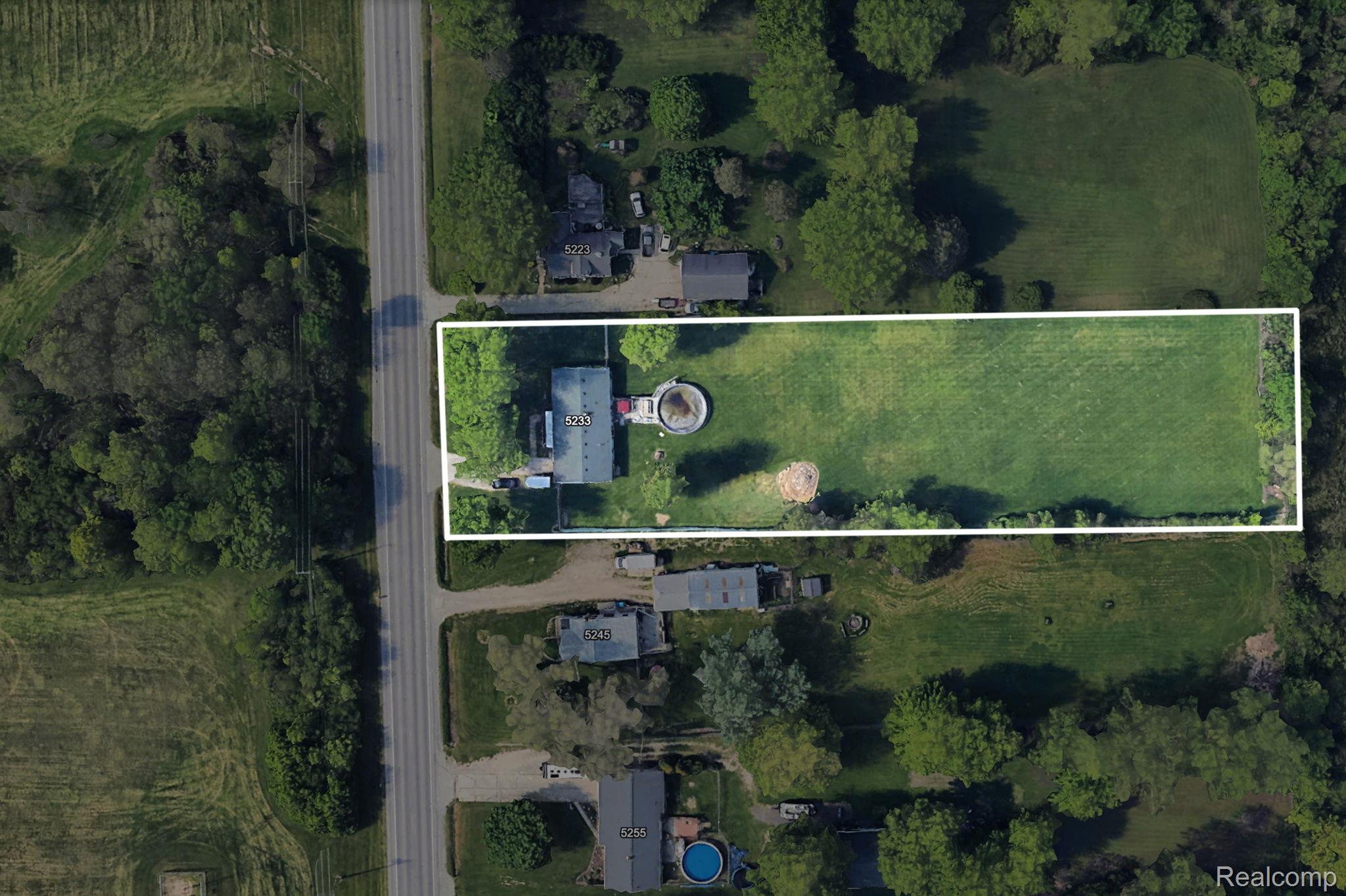 5233 Torrey Road Flint, MI 48507 - Photo 44 of 45 1-web-or-mls-48-print-Aerial_Shot.jpg