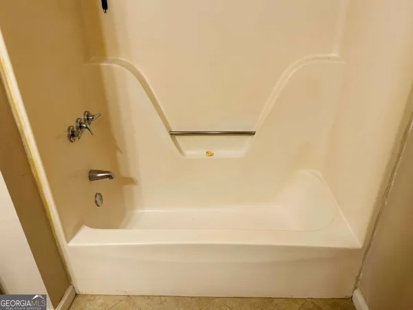 $1,295 | 140 Summerwood Drive, Unit 140, Fairburn, GA 30213