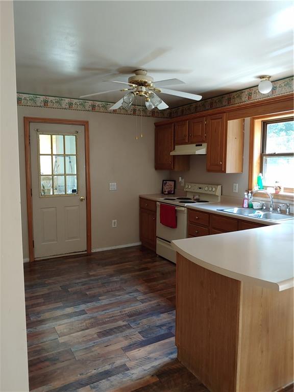 2104 Millbrook Road Kennerdell, PA 16374 - Photo 11 of 16 New flooring in kitchen
