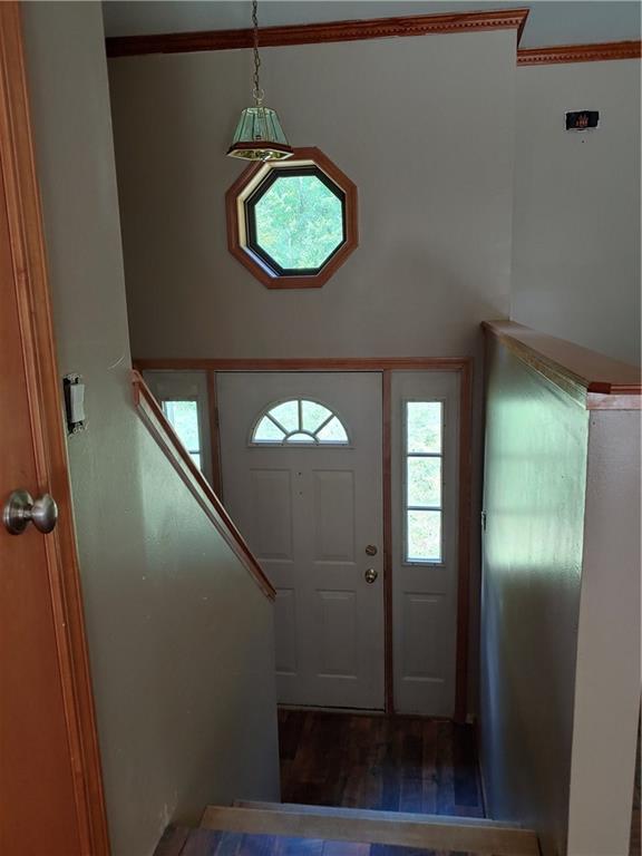 2104 Millbrook Road Kennerdell, PA 16374 - Photo 10 of 16 Main entry new flooring and freshly painted.