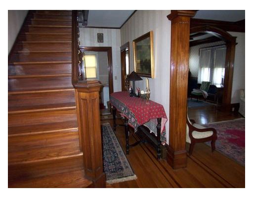 485 South Main Street Woonsocket, RI 02895 - Photo 3 of 20 Entry.
