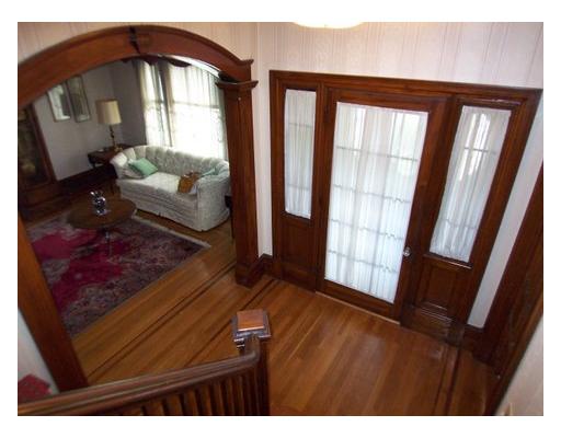 485 South Main Street Woonsocket, RI 02895 - Photo 4 of 20 Entry.