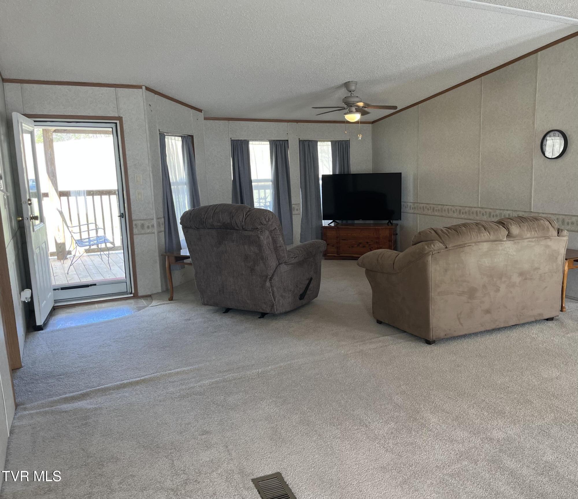 675 Shakerag Road Greeneville, TN 37743 - Photo 26 of 42 IMG_9201