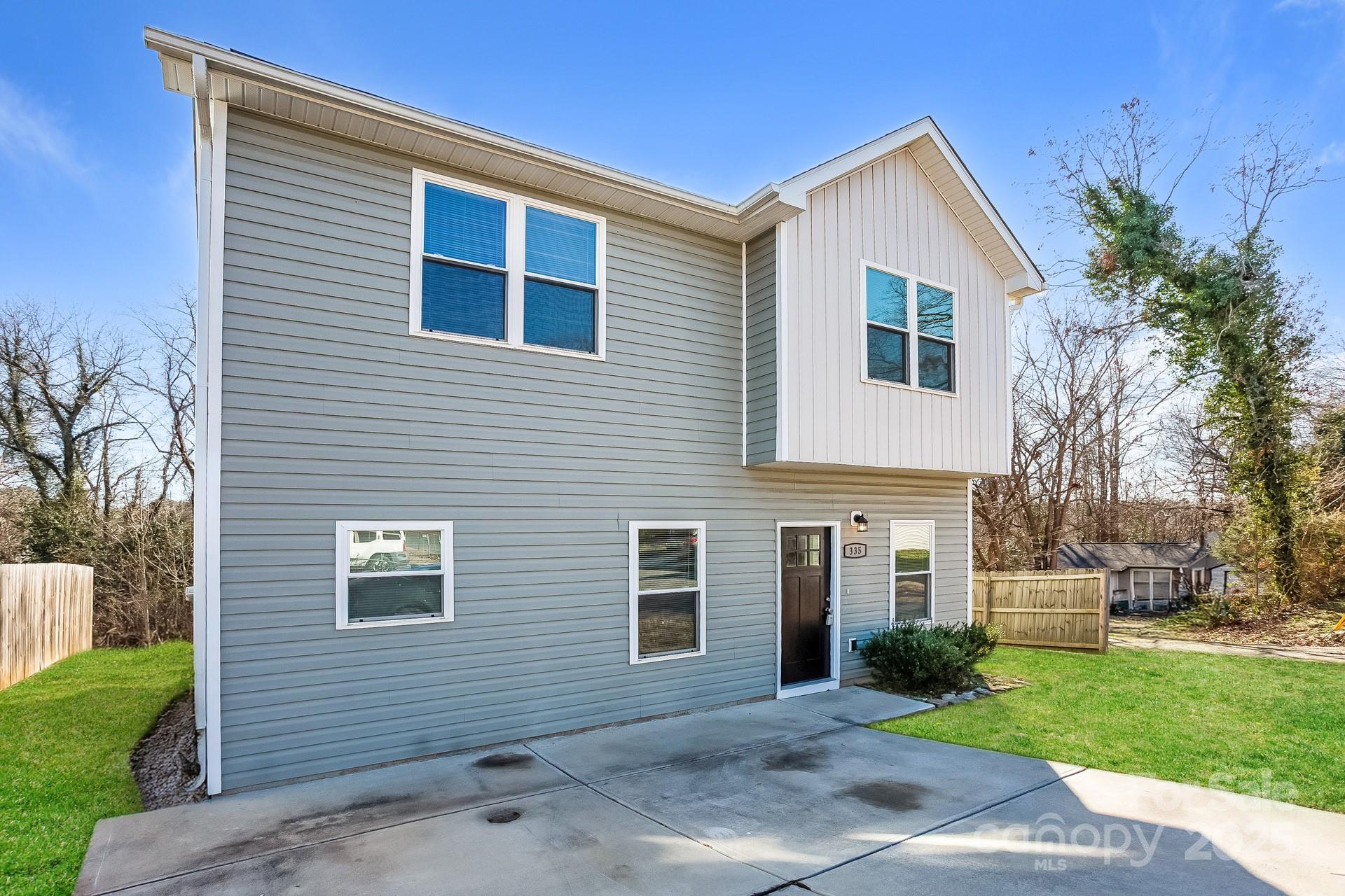 335 Todd Road Charlotte, NC 28208 - Photo 2 of 15 Gallery Image 2