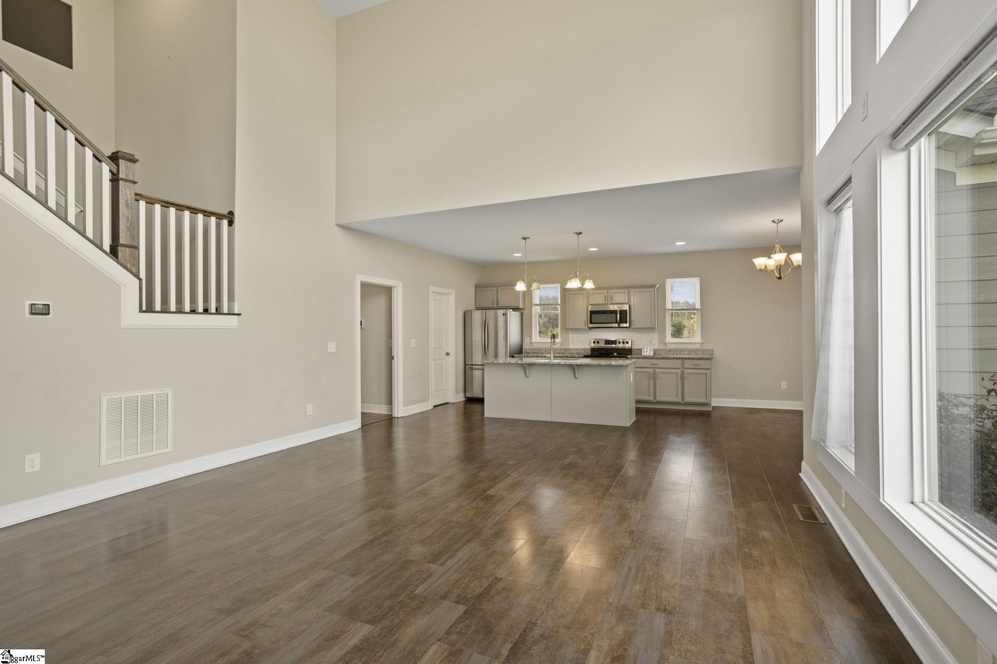 2045 Holly Springs Road Inman, SC 29349 - Photo 14 of 46