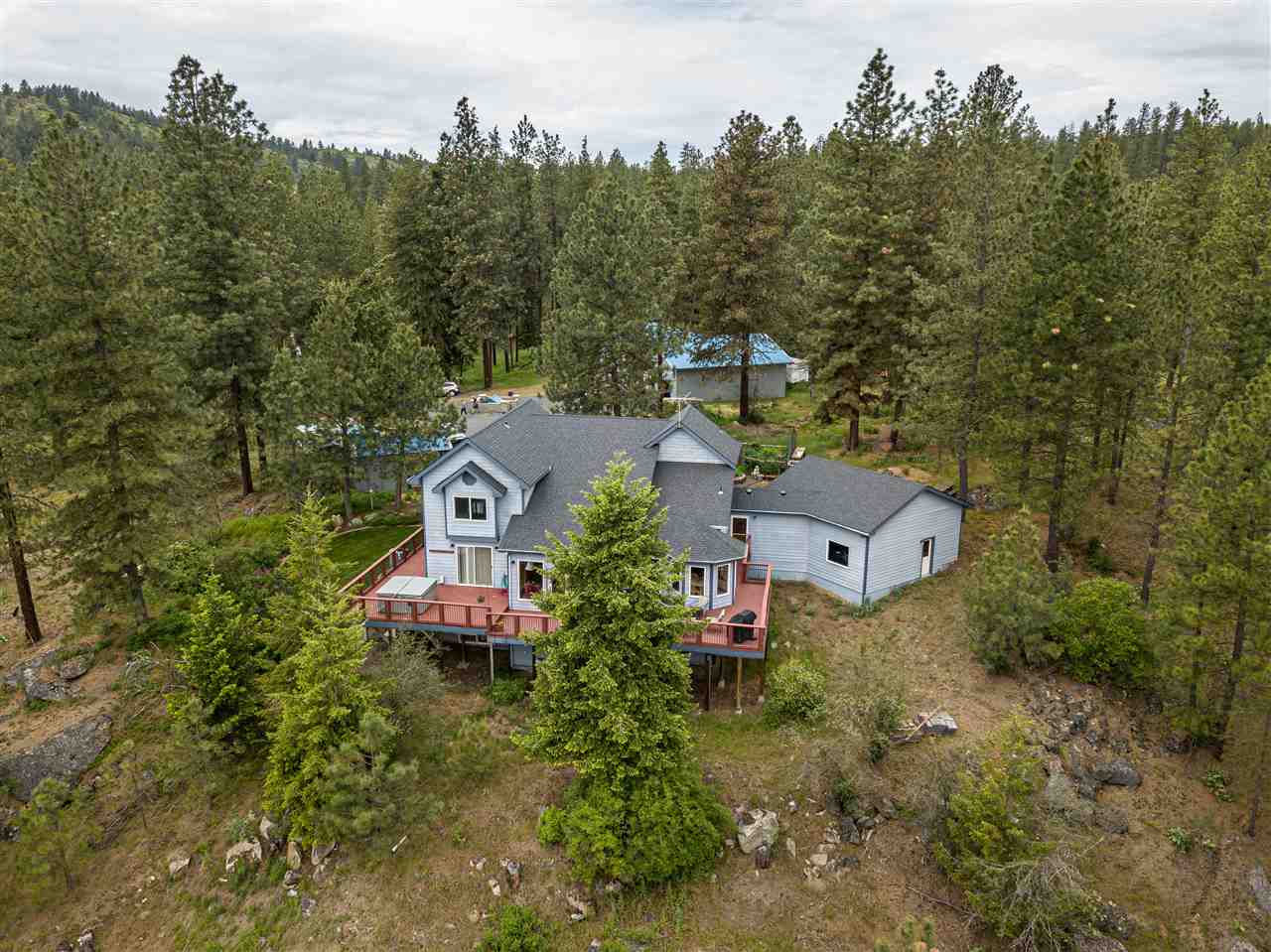 1920 West Stearns Road Spokane, WA 99208 - Photo 1 of 18