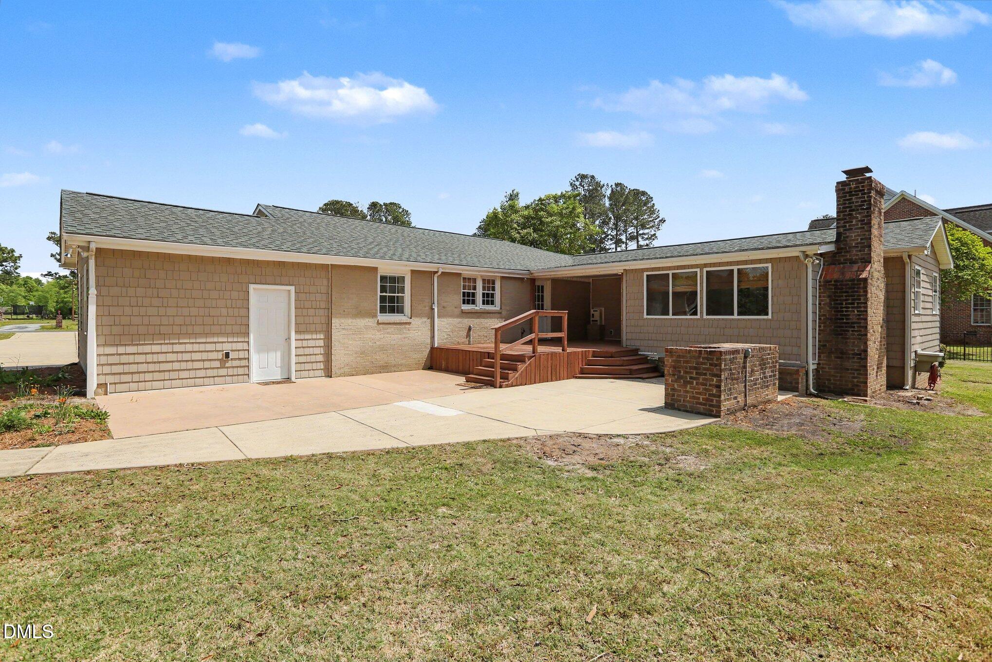 1782 Chicora Road Dunn, NC 28334 - Photo 43 of 65 Exterior