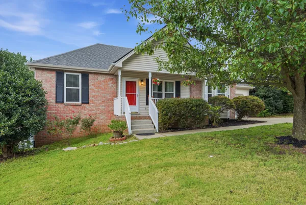 $365,440 | 1029 Saddlestone Drive, Hermitage, TN 37076